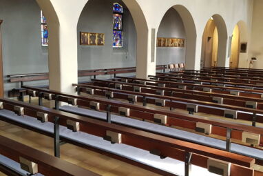 Sanierung Kirche Mariä Himmelfahrt und Umbau Pfarrhaus zu Trauerpastoralem Zentrum in Stuttgart-Degerloch